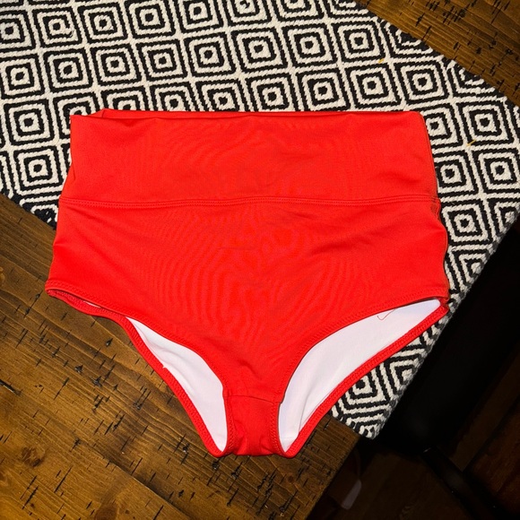 Nwt! VS. Pink High waisted red bikini bottoms - Picture 2 of 5